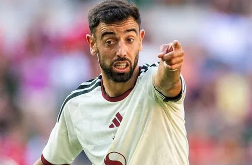 MB88 – MU thua ngược AC Milan 2-4, bài toán lớn trước mùa giải mới
